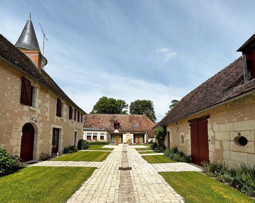 ©Chateau-de-Brosse-Lureuil-Insta (3) ©Chateau-de-Brosse-Lureuil