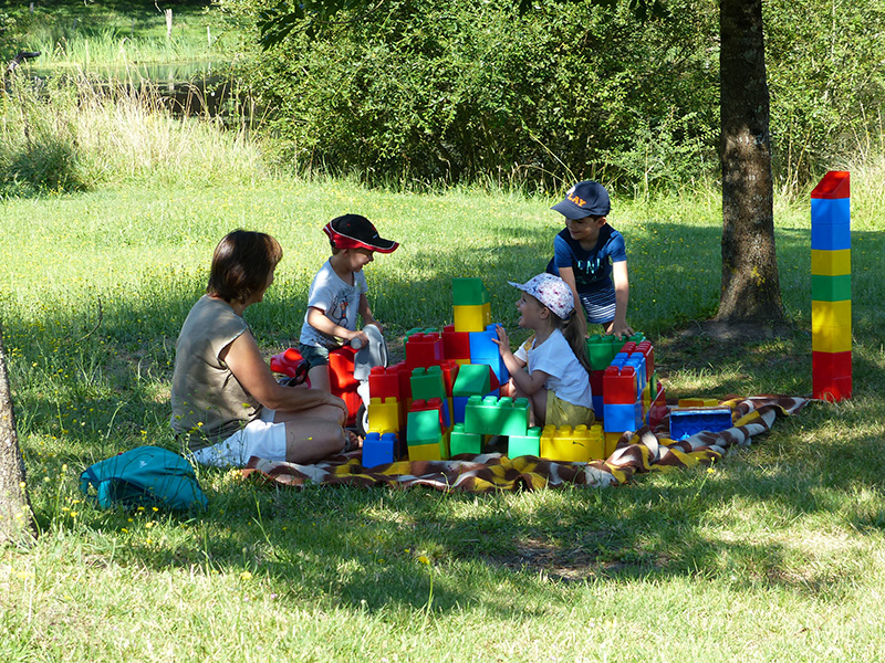 2019-07-10-Ludotheque-a-la-maison-du-Parc-2 ©Pnrbrenne