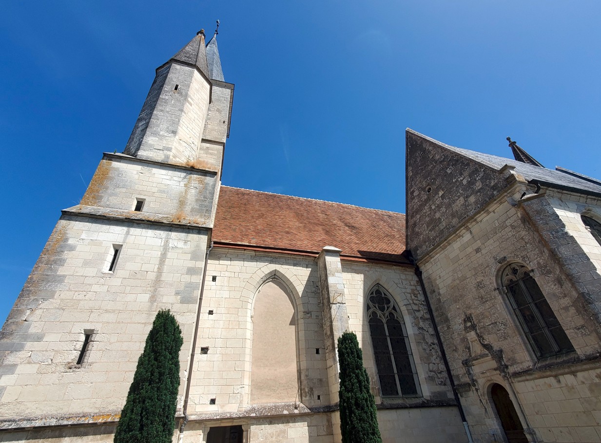 Mézières-en-Brenne-église Destination Brenne