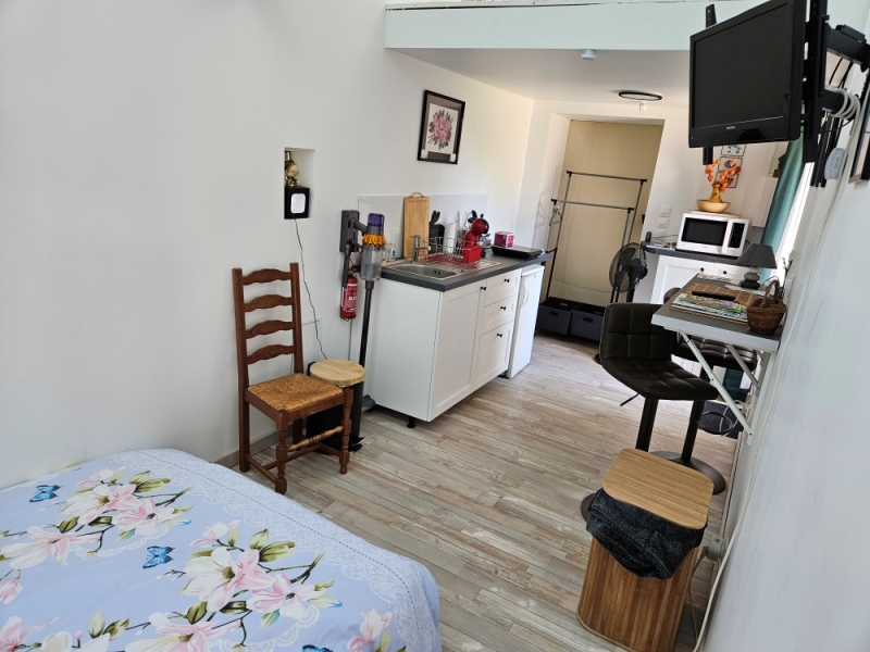 Chambre & cuisine studio © Pascal Roustin
