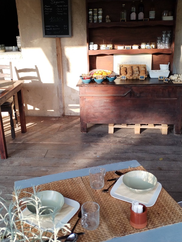 IMG_20250803_081112_BURST005_600x800 ©fermeducaroire