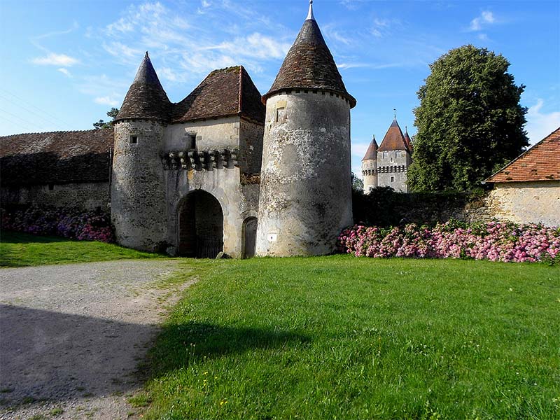 PNRBrenne_Chazelet_(36)_Château_02_800x600 Mairie de Chazelet