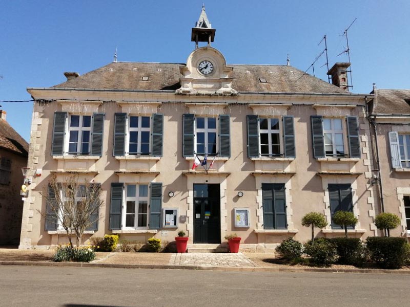 PNRBrenne_Mairie de Lignac_800x600 Mairie de Lignac
