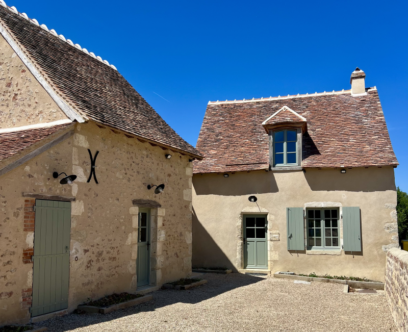 Maison de la rénovation - enduits plein et à pierres vues - ROSNAY ©Maison de la Rénovation