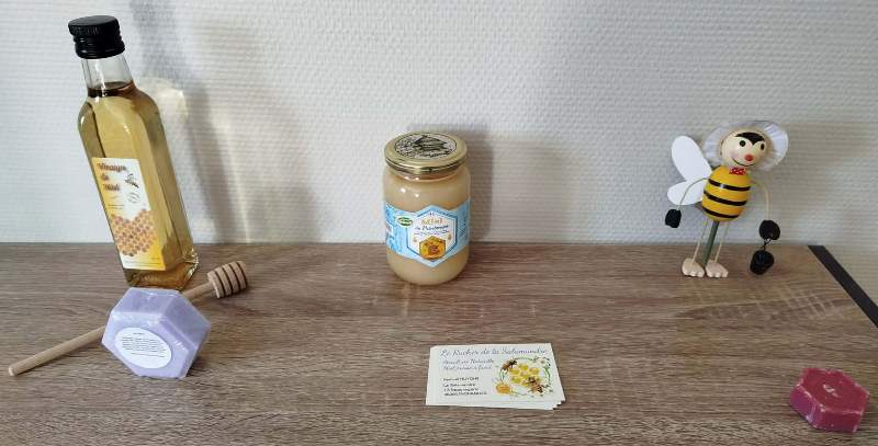 Miel Ruchers Salamandre2 ©DestinationBrenne