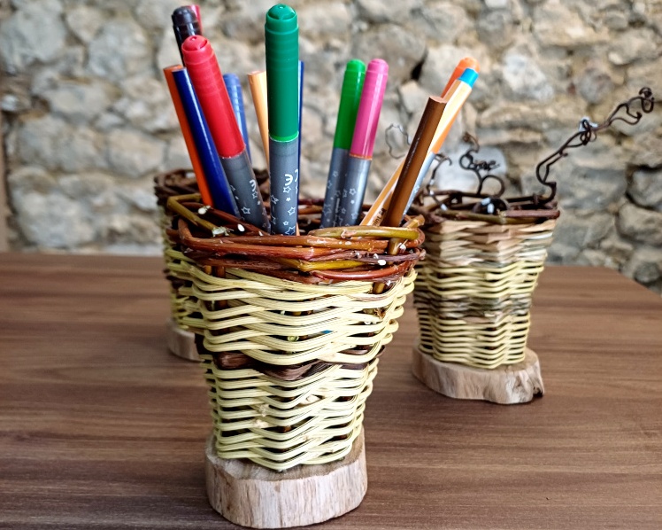 stage-vannerie_pot-crayon-2 ©Seb le vannier
